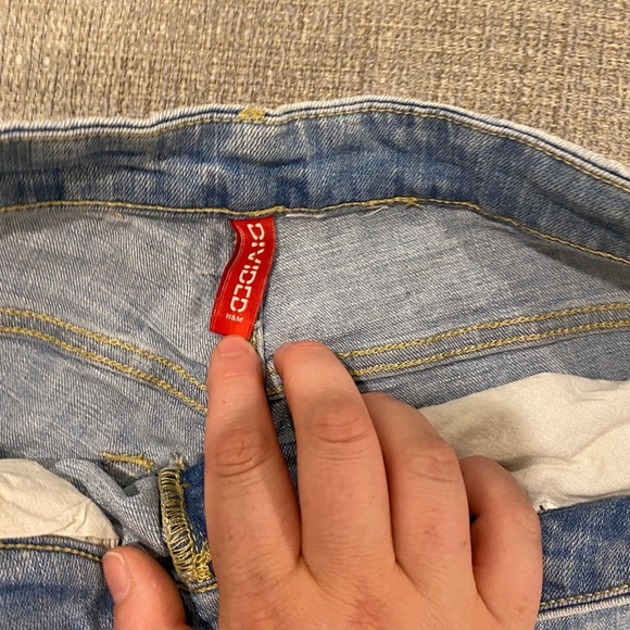 Divided Red Concept Jeans - Picture 5 of 6